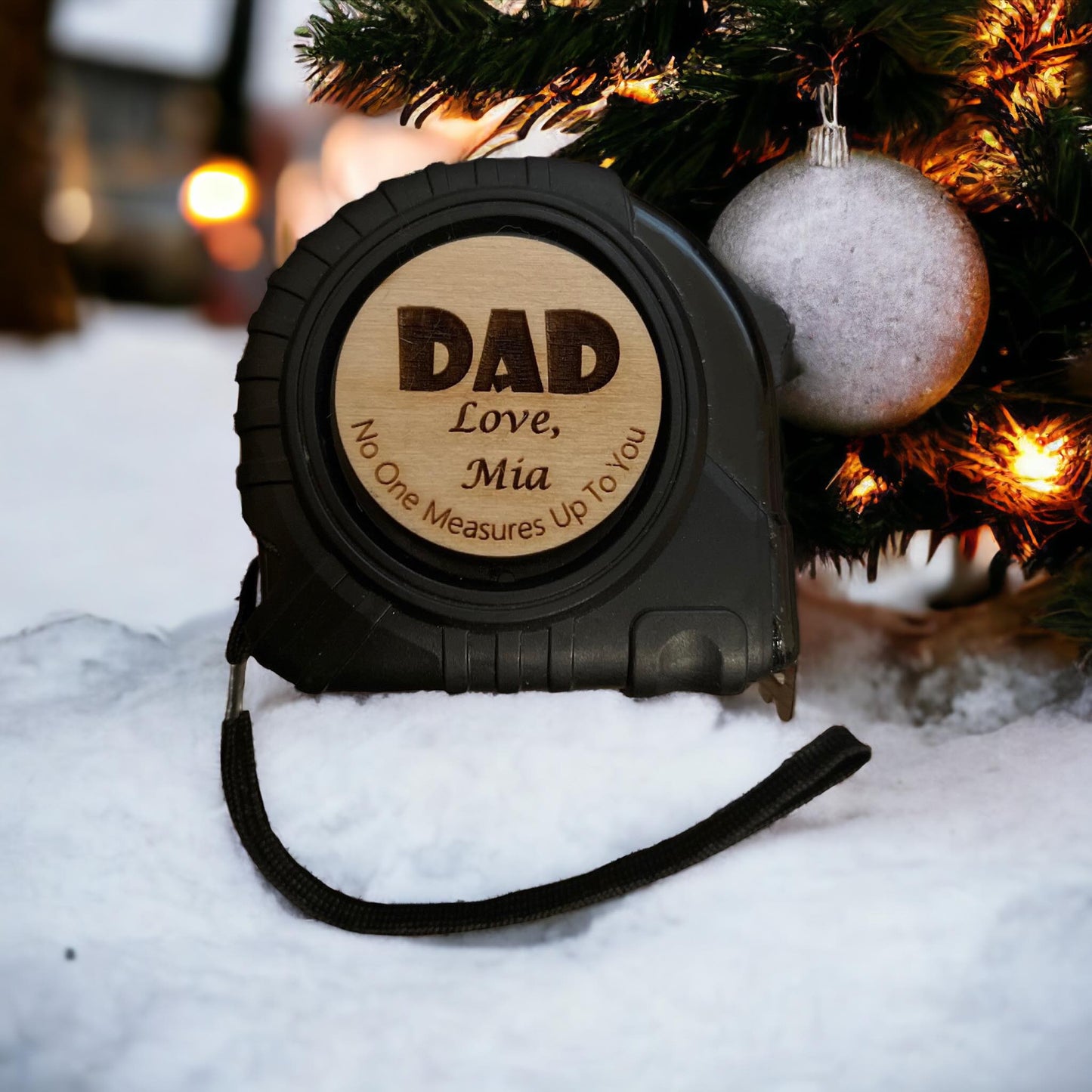 Personalized Father's Day Tape Measure – A Meaningful Gift for Dad's DIY Adventures