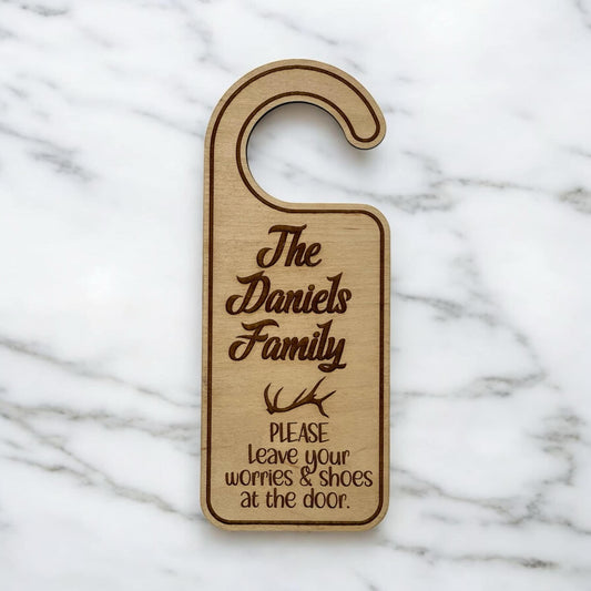 Custom Family Door Hanger – Personalized Entry Sign with Suction or Hook Option