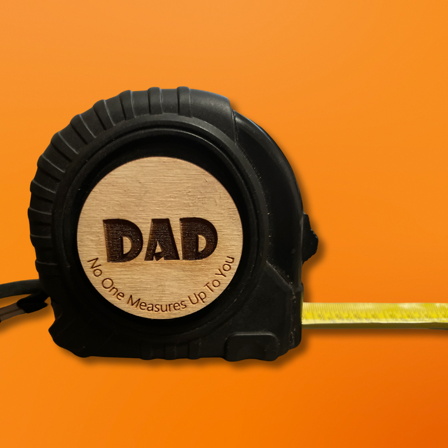 Personalized Father's Day Tape Measure – A Meaningful Gift for Dad's DIY Adventures